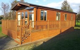 Felmoor Country Park Reviews